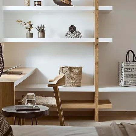 Aelios Naxos Galanado